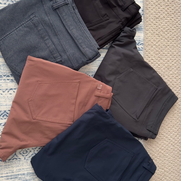 lululemon athletica Chinos in Gray Black Pink and Blue